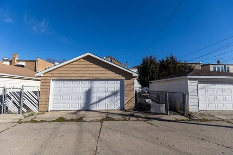 1626 South Home Avenue Berwyn IL 60402
