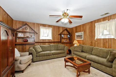 9346 South 55th Avenue Oak Lawn IL 60453