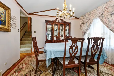 9346 South 55th Avenue Oak Lawn IL 60453