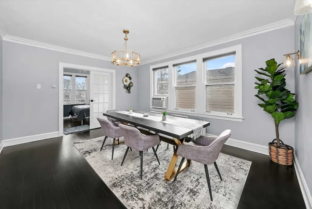6029 North Austin Avenue Chicago IL 60646