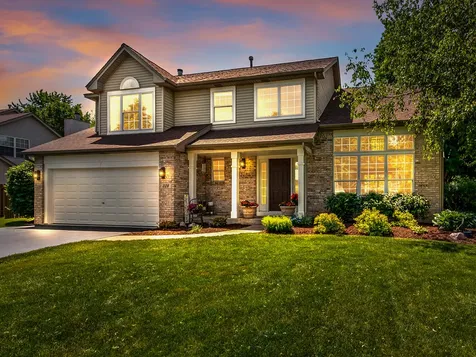 329 Millstream Lane Oswego IL 60543