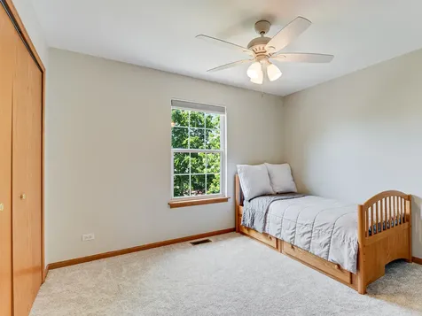 329 Millstream Lane Oswego IL 60543
