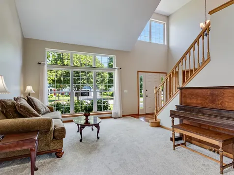 329 Millstream Lane Oswego IL 60543