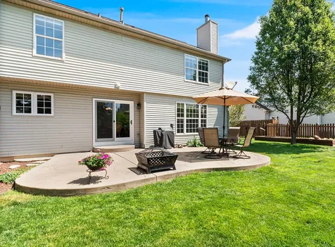 329 Millstream Lane Oswego IL 60543