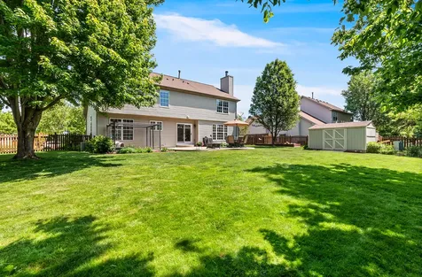 329 Millstream Lane Oswego IL 60543