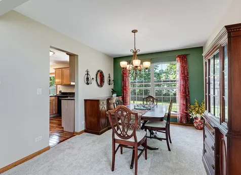 329 Millstream Lane Oswego IL 60543