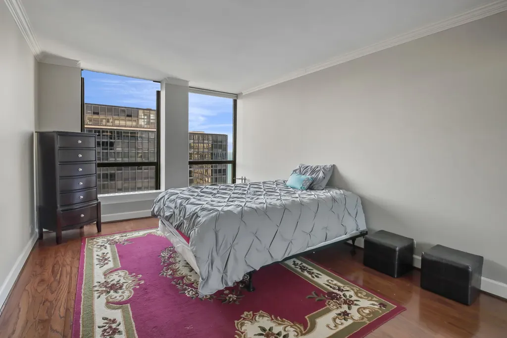 260 East Chestnut Street Chicago IL 60611