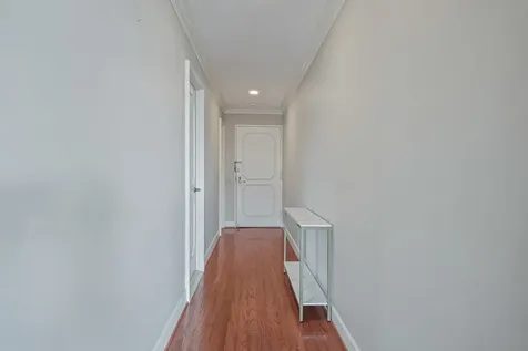 260 East Chestnut Street Chicago IL 60611