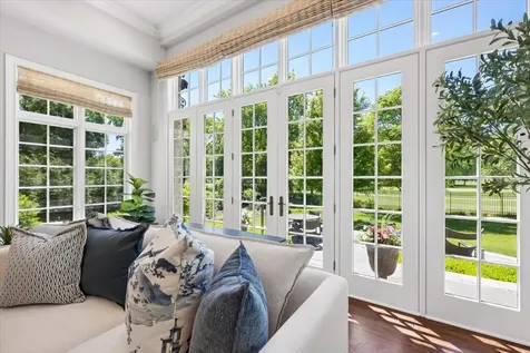 1380 Westmoor Trail Winnetka IL 60093