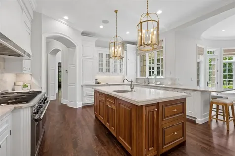 1380 Westmoor Trail Winnetka IL 60093