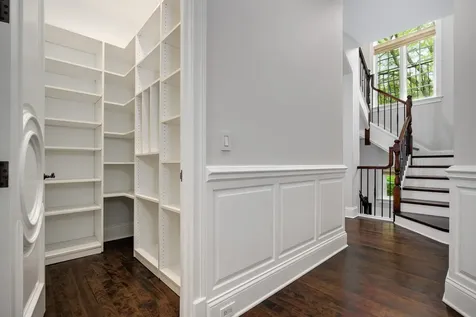 1380 Westmoor Trail Winnetka IL 60093