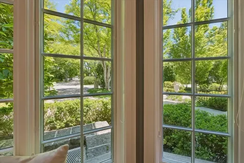 1380 Westmoor Trail Winnetka IL 60093