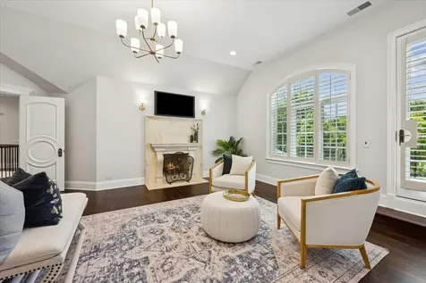 1380 Westmoor Trail Winnetka IL 60093