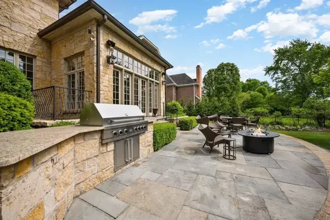 1380 Westmoor Trail Winnetka IL 60093