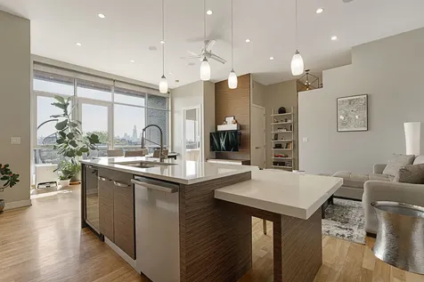 2408 West Rice Street Chicago IL 60622