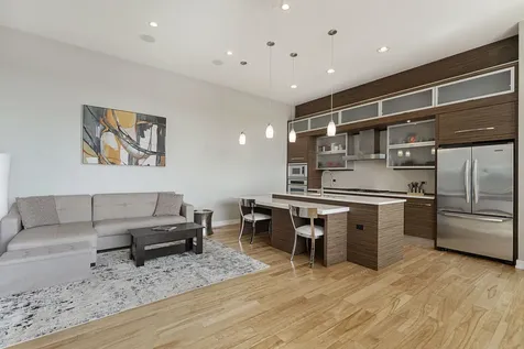 2408 West Rice Street Chicago IL 60622