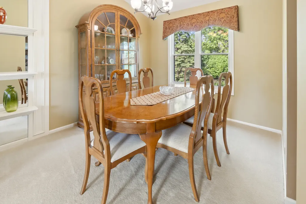 1623 Bayview Drive Lake Zurich IL 60047