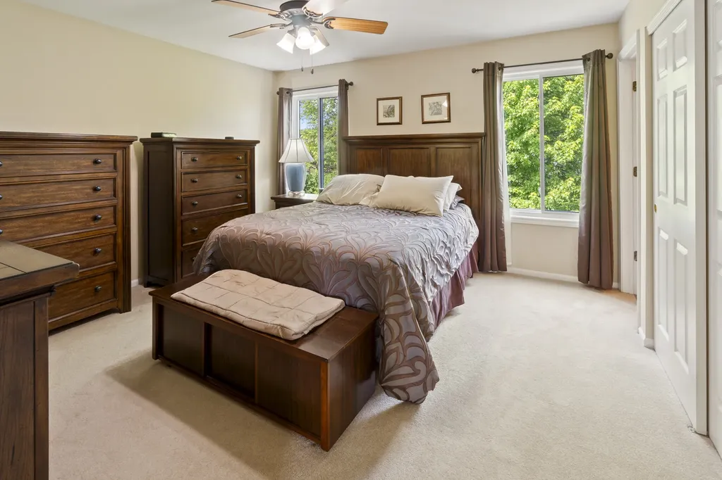 1623 Bayview Drive Lake Zurich IL 60047