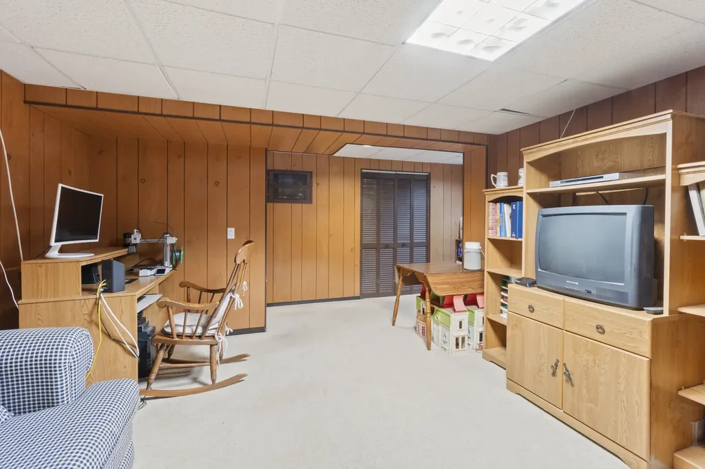 1623 Bayview Drive Lake Zurich IL 60047