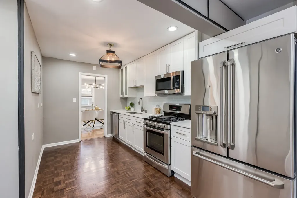 9539 Lorel Avenue Skokie IL 60077