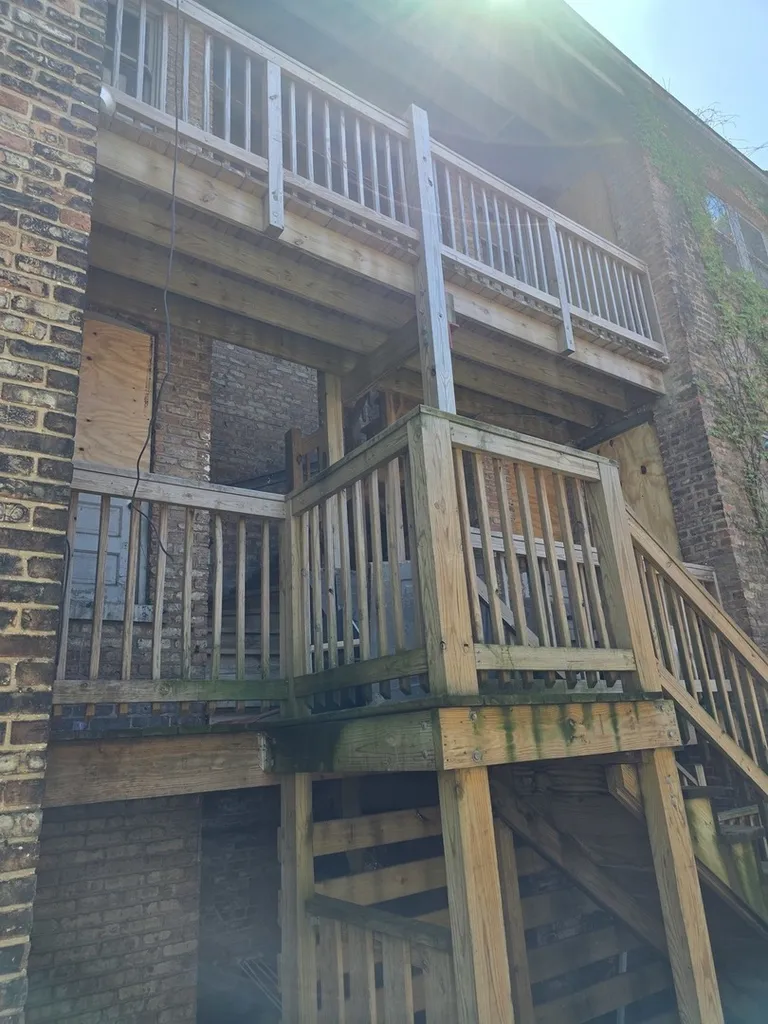 5124 West Kinzie Avenue Chicago IL 60644
