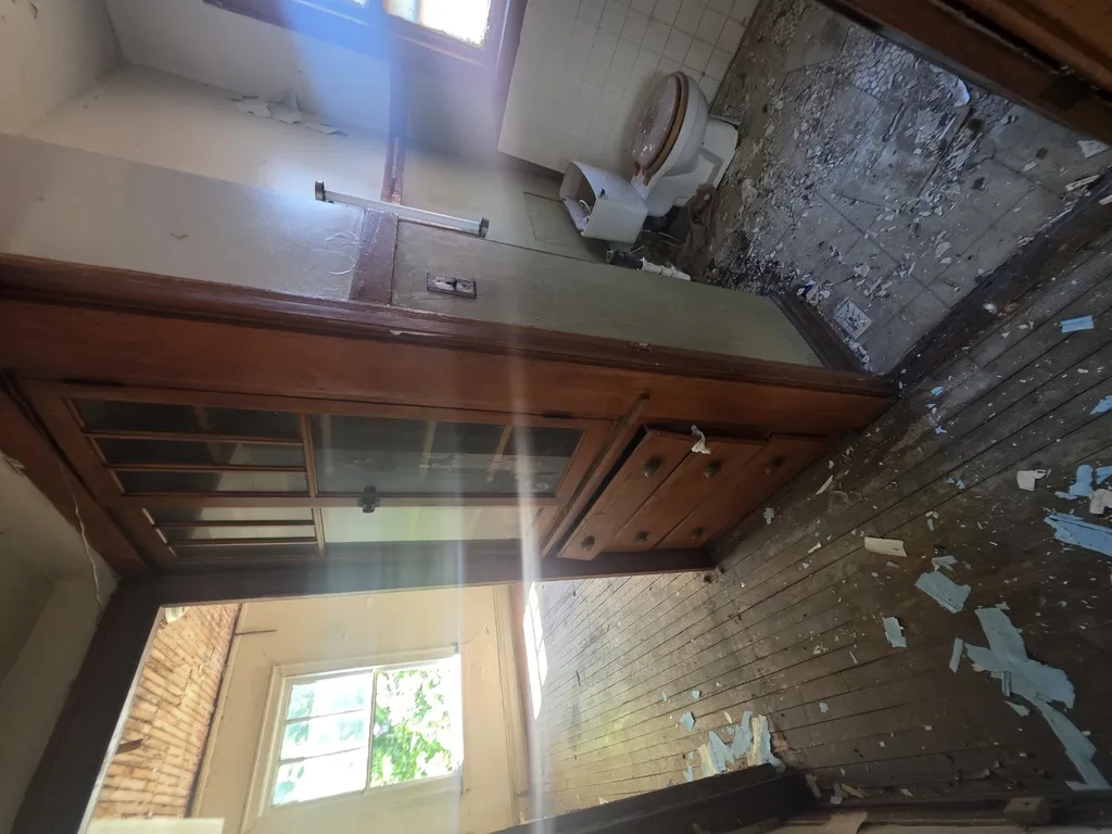 5124 West Kinzie Avenue Chicago IL 60644