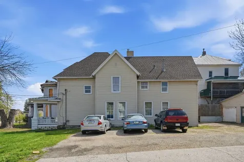 1324 7TH Avenue Moline IL 61265