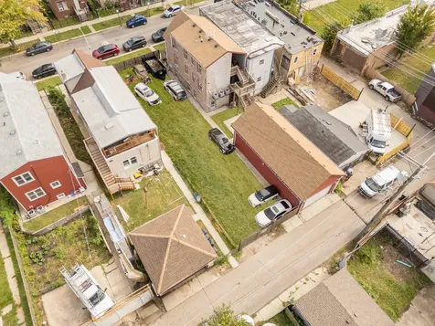 820 North Monticello Avenue Chicago IL 60651