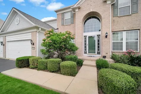 321 Parker Place Oswego IL 60543