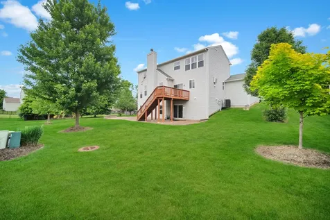 321 Parker Place Oswego IL 60543