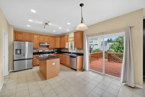 321 Parker Place Oswego IL 60543