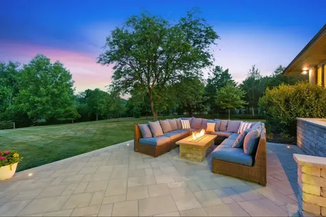 88 Riverwood Drive Oswego IL 60543