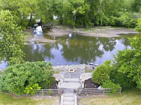 88 Riverwood Drive Oswego IL 60543