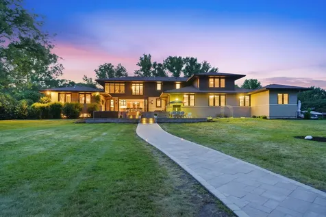 88 Riverwood Drive Oswego IL 60543