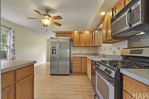 486 St Marys Parkway Buffalo Grove IL 60089