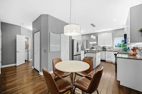 1220 Sedgewood Trail Algonquin IL 60102
