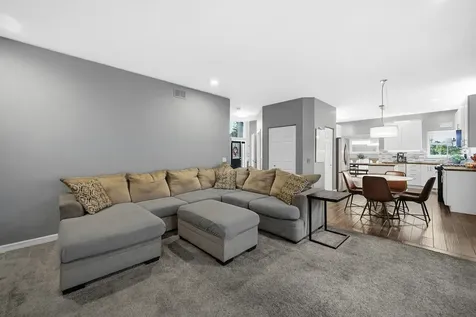 1220 Sedgewood Trail Algonquin IL 60102