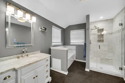 1220 Sedgewood Trail Algonquin IL 60102