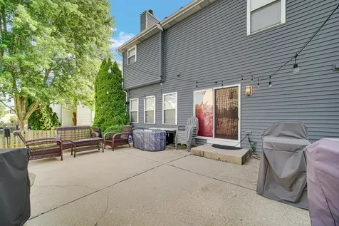 1220 Sedgewood Trail Algonquin IL 60102