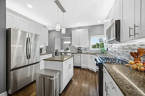 1220 Sedgewood Trail Algonquin IL 60102