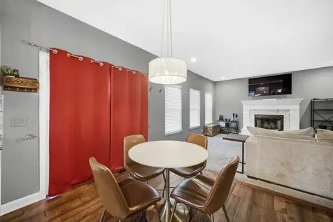 1220 Sedgewood Trail Algonquin IL 60102