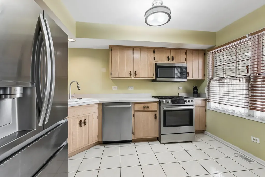 15722 Centennial Drive Orland Park IL 60462