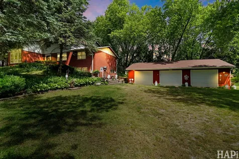 11012 Lucas Road Woodstock IL 60098