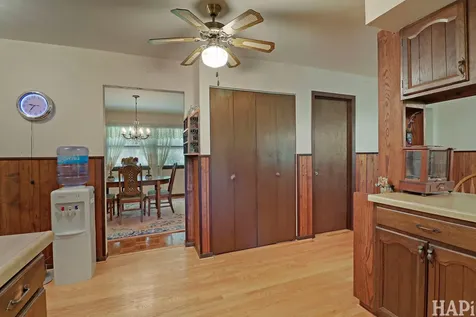11012 Lucas Road Woodstock IL 60098