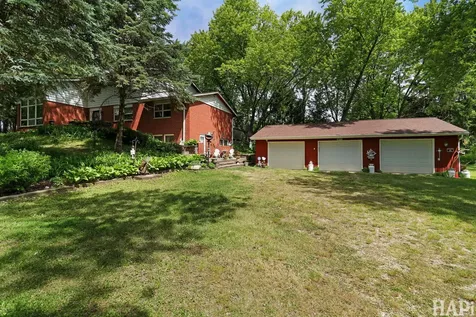 11012 Lucas Road Woodstock IL 60098