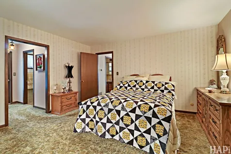 11012 Lucas Road Woodstock IL 60098