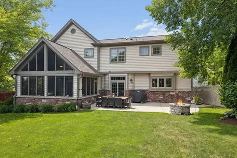 4529 Sherwood Avenue Downers Grove IL 60515