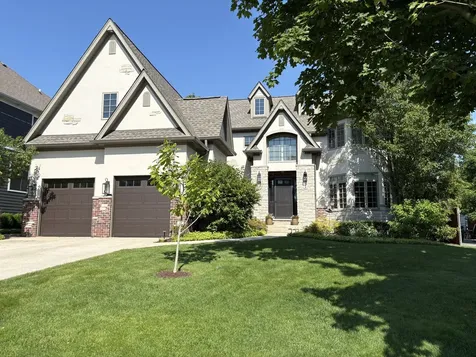 4529 Sherwood Avenue Downers Grove IL 60515
