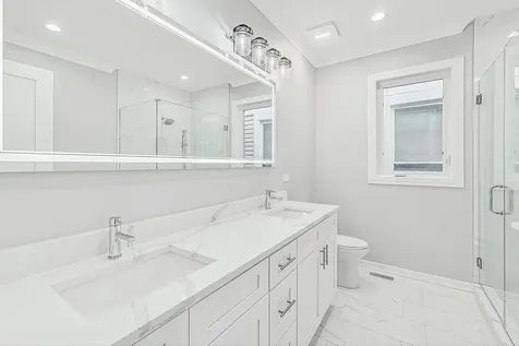 6626 South Ingleside Avenue Chicago IL 60637