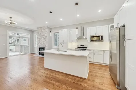 6626 South Ingleside Avenue Chicago IL 60637